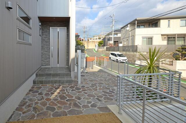 香椎台１丁目貸家のエントランス