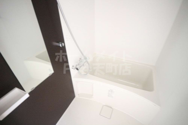 【浴室】 | セオリー大阪ベイシティ | お風呂です