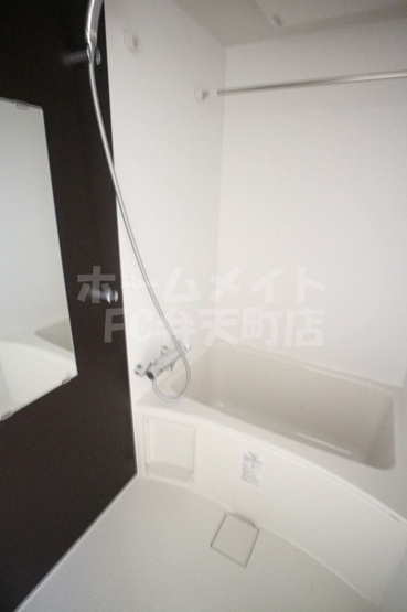 【浴室】 | セオリー大阪ベイシティ | きれいなお風呂です