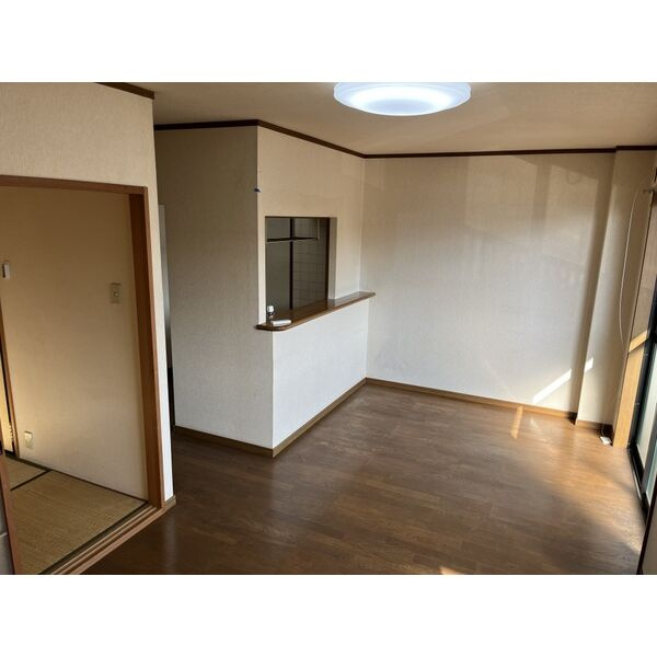 ルモンエストの居間・リビング