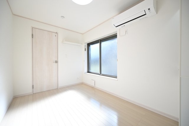 ＡＰＴ西新井の洋室