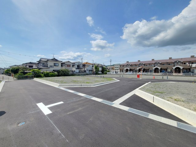 ライフフィールド岩出森の外観