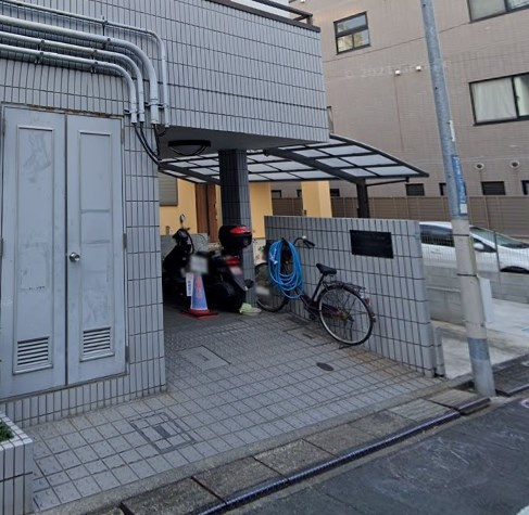 中野区弥生町２丁目の賃貸マンションの外観