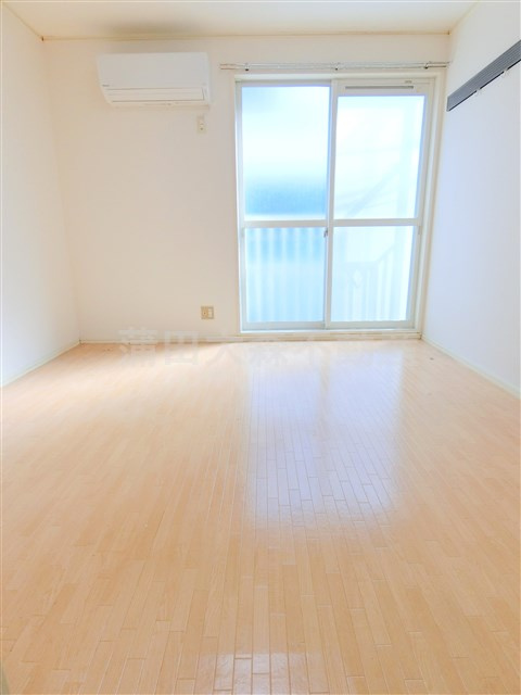 サンティーナSの居間・リビング