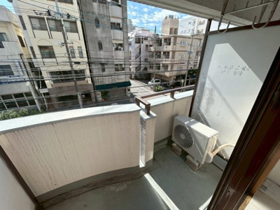 【バルコニー】 | レジデンス松尾 | レジデンス松尾★那覇市松尾エリア