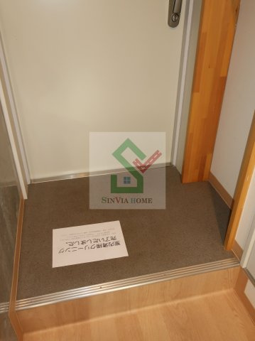 グランドソレイユ1の玄関