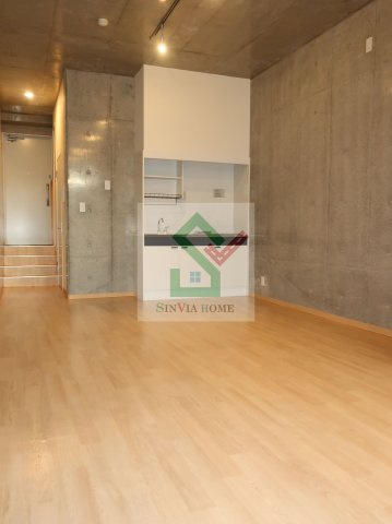 グランドソレイユ1の居間・リビング