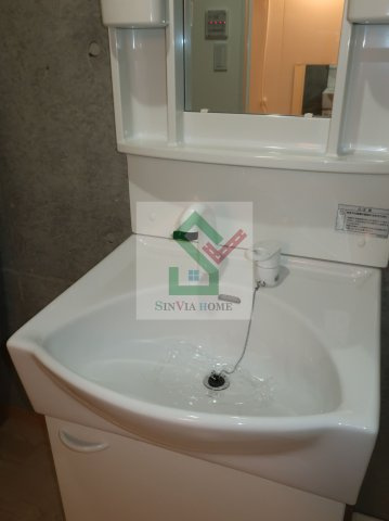 グランドソレイユ1の独立洗面台