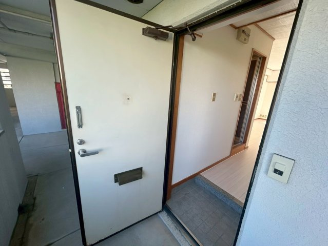 【玄関】 | レジデンス松尾 | レジデンス松尾★那覇市松尾エリア