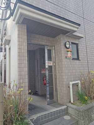 【エントランス】 | 前羽ビル