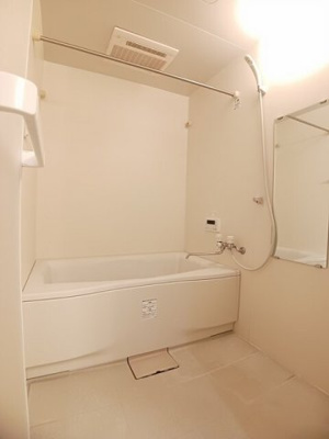 【浴室】 | ポルトーネ | ゆったり過ごせるお風呂です