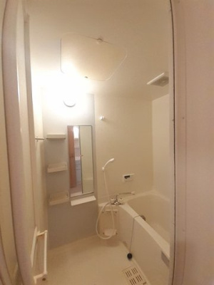 【浴室】 | カーサグリーンⅠ | 落ち着いた空間のお風呂です