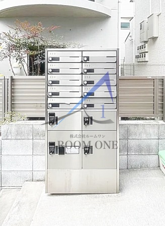 ＮＯＢＩＬＩＳ千川のその他共用部分|集合ポストと宅配ボックスです。