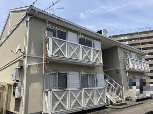 東代ハイツ B棟