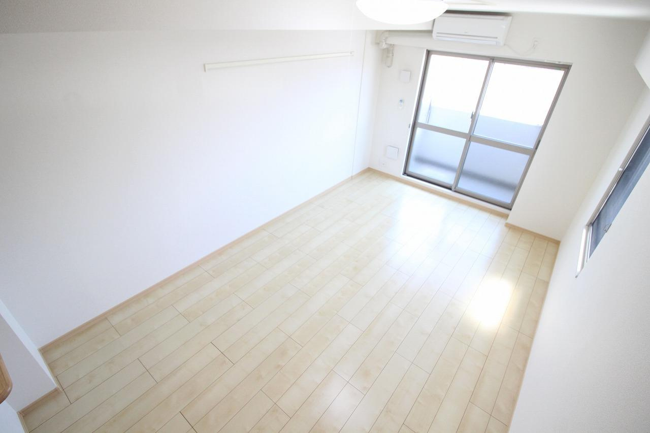 さくら弐番館の寝室|※お部屋により仕様が異なる場合があります。