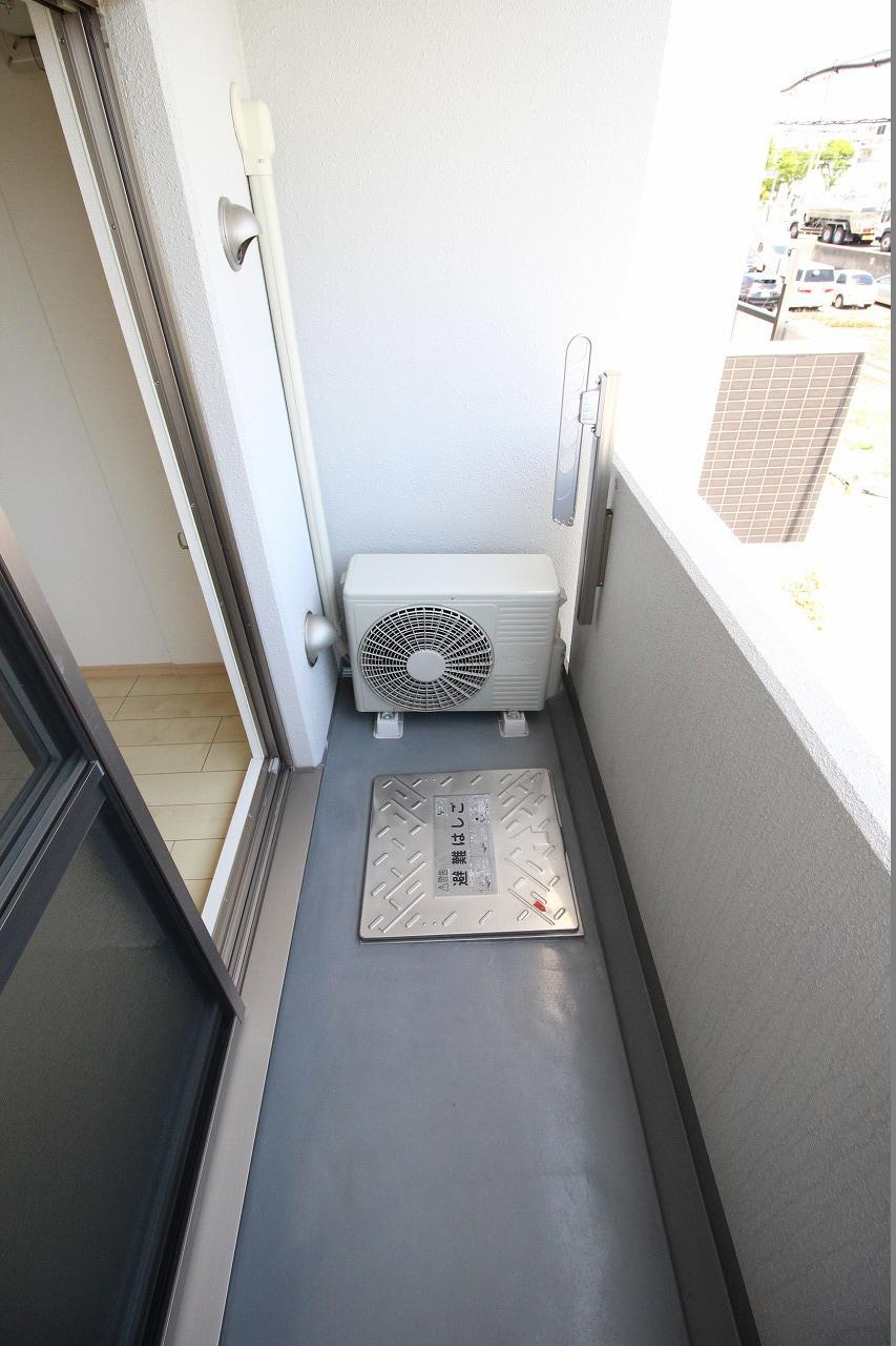 さくら弐番館のバルコニー|※お部屋により仕様が異なる場合があります。
