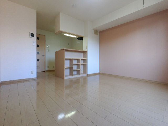 プレジールⅡの居間・リビング