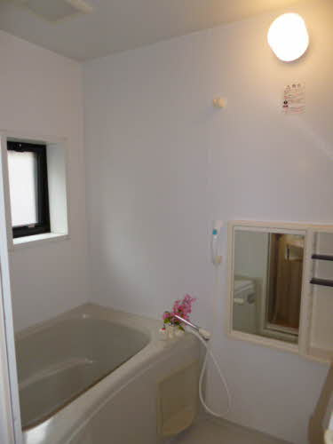 ファミール・ビレジ B棟の浴室