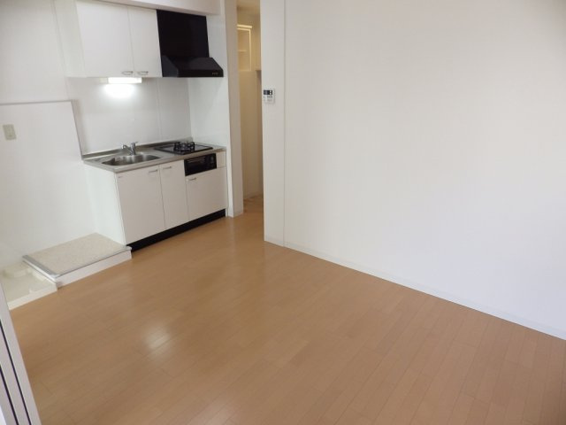 白山シルクハイツの居間・リビング