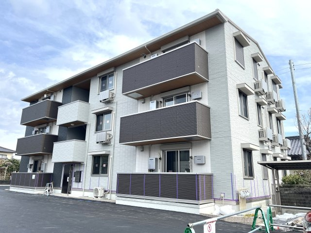 グランツェーレ鷹辻の外観