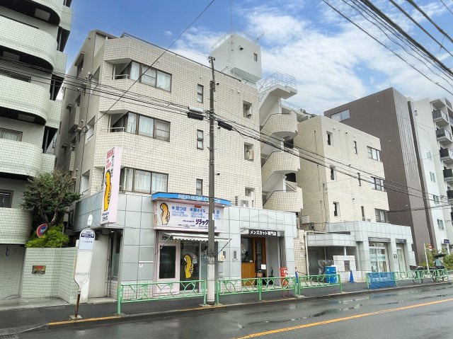 朝日プラザ中野弥生町の外観|モダンなデザインは洗練された佇まい。

現地ご見学希望・資料請求などお気軽にお問い合わせ下さい！
03-5990-5201