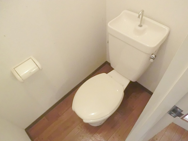 プチメゾントシのトイレ|洋式トイレ。