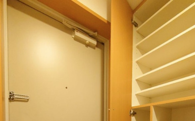 【玄関】 | OLIO早稲田