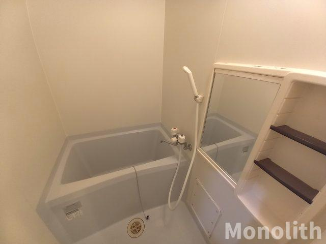 ラ・ユーミン松之浜の浴室