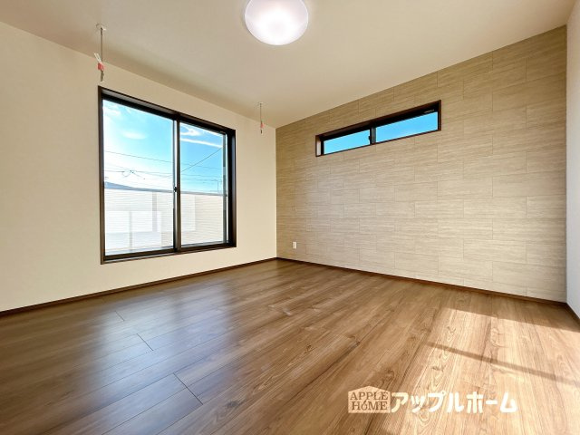 【新築住宅】熊谷市石原 第6期の洋室|２階居室は全室収納あり！たっぷりある収納活用でお部屋もキレイを保てます♪