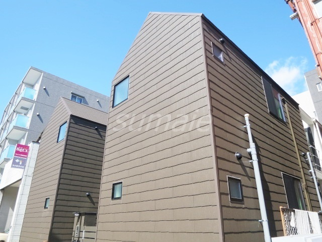 レ・スタ浮間公園の外観|2018年2月築です☆