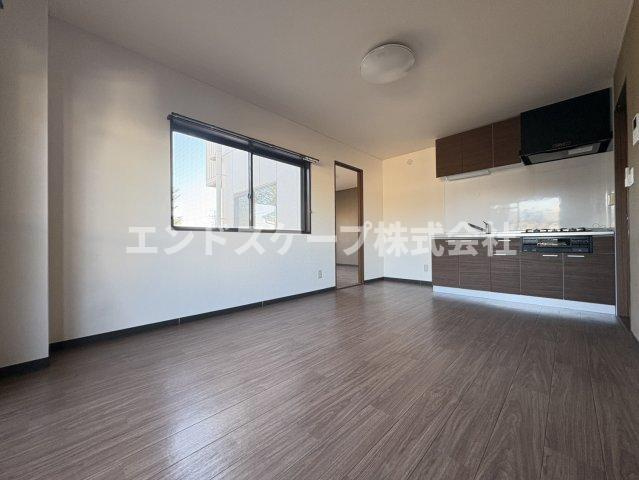 ルミナスゆりの居間・リビング|高崎、前橋のお部屋探しはエンドスケープまで！お客様の理想お聞かせ下さい♪