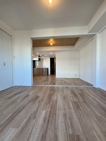 新品家具付きマンション岩本町6(KaGood東京)の居間・リビング