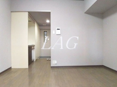 【居間・リビング】 | シュロス１２３ | 洋室のお部屋です。