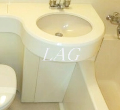 【洗面所】 | シュロス１２３ | 洗面台です。