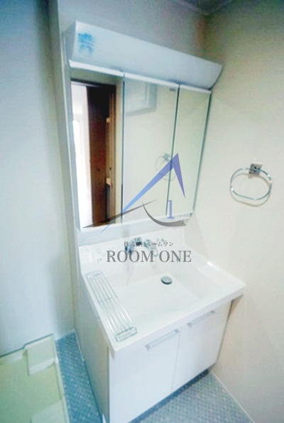 ヒバリハイムの洗面所|洗面台です。