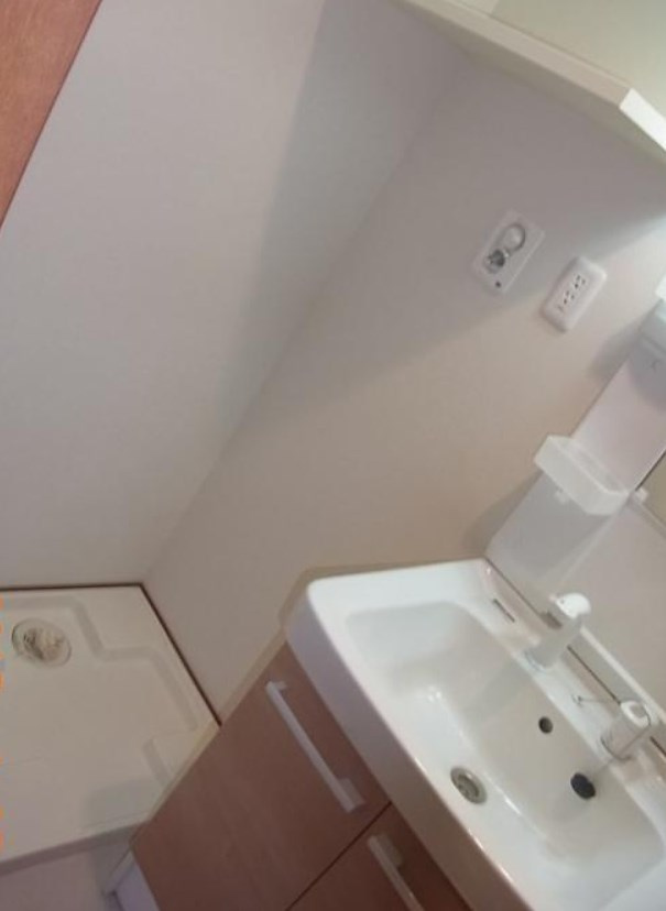 中野区本町４丁目の賃貸マンションの洗面所