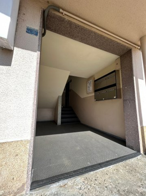 【エントランス】 | 舞子片山住宅５号棟