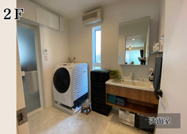 豊中市上野西２丁目　中古戸建の洗面所