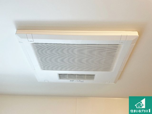 ●大和郡山市矢田町　新築一戸建ての冷暖房・空調設備|四季を通して快適なバスライフをお手伝いする浴室暖房乾燥機！浴室の乾燥・暖房・涼風・換気はもちろん、２４時間換気にも対応！
