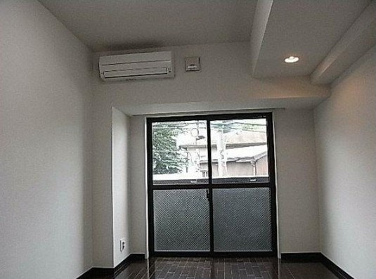 杉並区松ノ木３丁目の賃貸マンションの居間・リビング