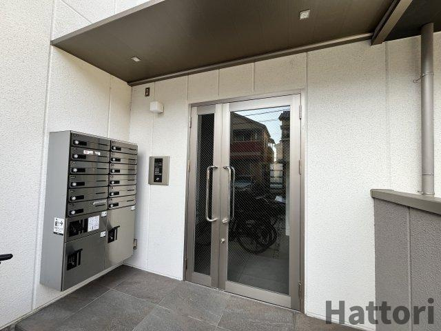 フィユフラッツ豊津リュクス　仲介手数料無料のエントランス