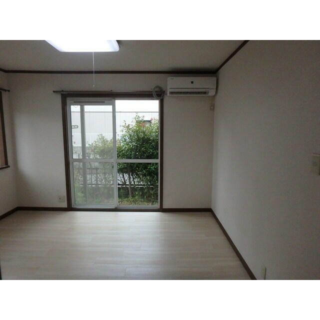 フロンティアⅠＣ棟の居間・リビング