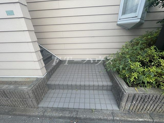 フロンティアⅠＣ棟のエントランス