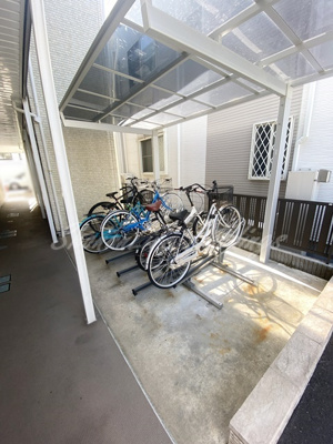 【その他共用部分】 | リブリ・浜竹 | 整備されたラック付き駐輪場♪