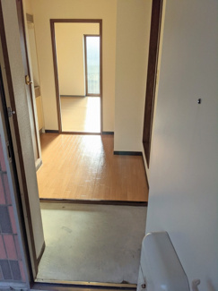 【玄関】 | ジュネスビバーチェ