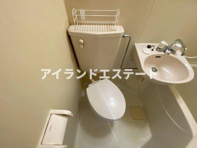 桜新町アムフラット　オートロック　陽当たり良好のトイレ