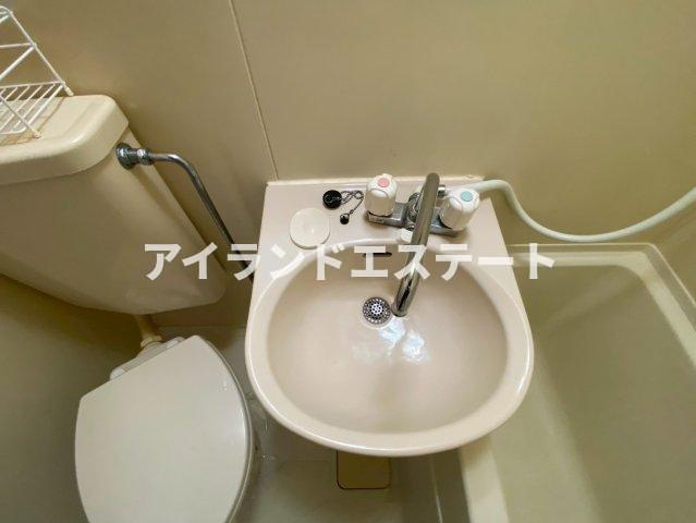 桜新町アムフラット　オートロック　陽当たり良好の洗面所