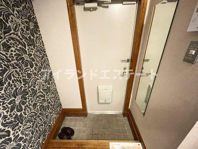 メイプルハウス　ペット相談　TVドアフォン　の玄関