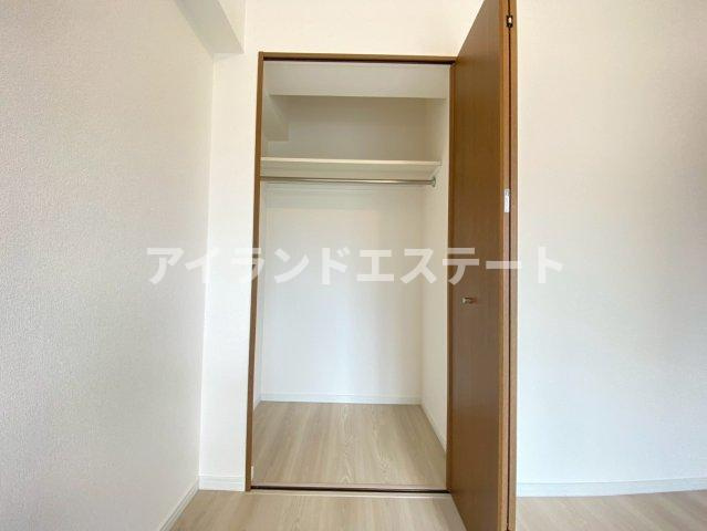 SOCIETY KAKINOKIZAKA ANNEX　敷地内駐車場有　オートロック　ファミリー向けの収納