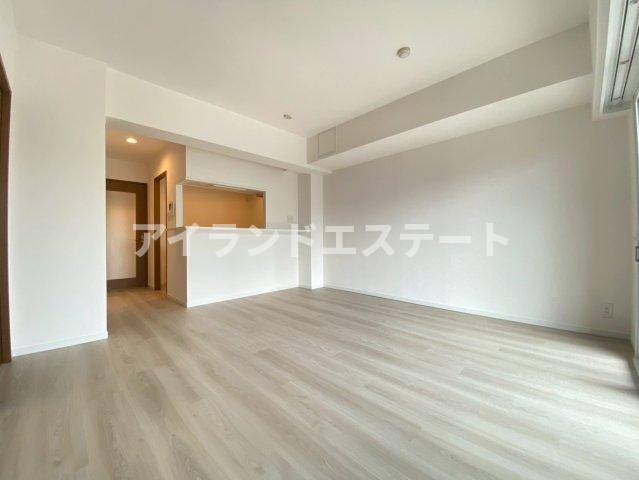 SOCIETY KAKINOKIZAKA ANNEX　敷地内駐車場有　オートロック　ファミリー向けの内装